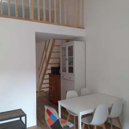 Entire Maisonette In Tarn Feriehus